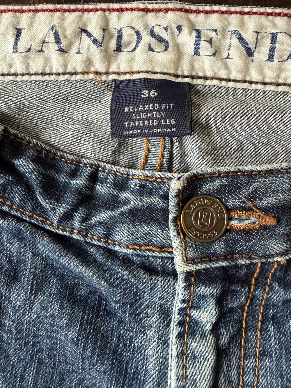 Land’s End Men's Sz 36 x 31 Relaxed Fit Tapered Leg Jeans